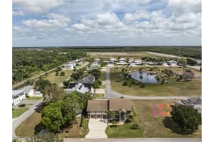 4072 Skyway Dr Lot#44, Naples
