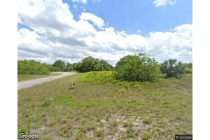334 New Jersey Pl, Labelle