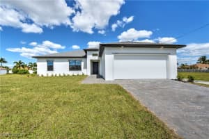4116 Nw 22nd Ter, Cape Coral