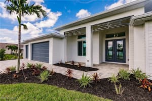 4000 Sw 16th Pl, Cape Coral