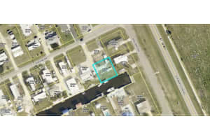 4761 Curlew Dr, St James City