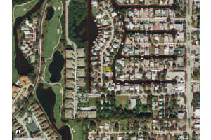 3405 Lakeview Dr, Naples