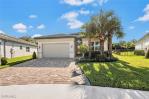 11453 Jacaranda Dr, Naples