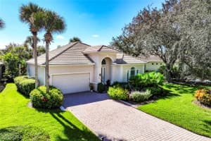8923 Dartmoor Way, Fort Myers