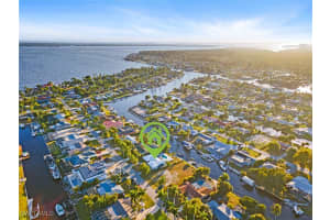 5330 Bayshore Ave, Cape Coral