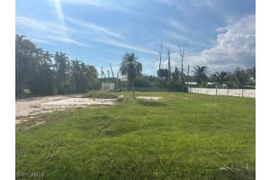 16640 Arbor Ridge Dr, Fort Myers