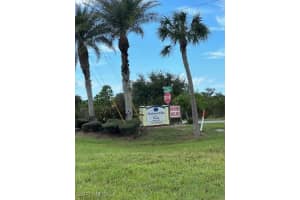 14 Or 16 Birch Ct, Placida