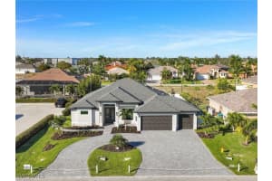 1521 Sw 43rd Ln, Cape Coral