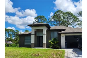 506 Maple Ave N, Lehigh Acres