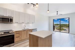 22980 Vista Edera Cir 4-313, Estero