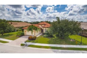 6534 Caldecott Dr, Naples