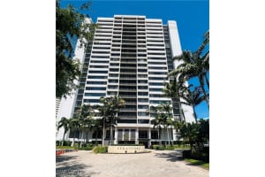 5601 Turtle Bay Dr W 602, Naples