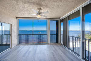 14811 Laguna Dr 202, Fort Myers