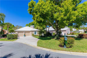 1242 Silverstrand Dr, Naples