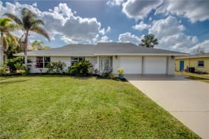 1106 Lorraine Ct, Cape Coral
