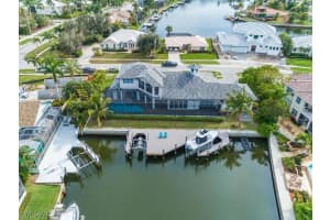 1795 Hummingbird Ct, Marco Island