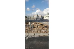 4692 Mai Kai Ln, Bonita Springs