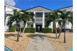 3706 Broadway 27, Fort Myers