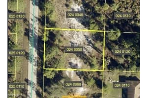 941 Garnet Ave, Lehigh Acres