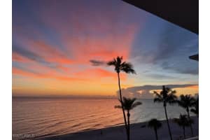 1977 Gulf Shore Blvd N 505, Naples
