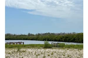 4717 Tahiti Dr, Bonita Springs