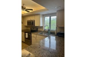 13663 Mcgregor Village Dr 20, Fort Myers