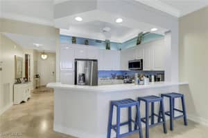 400 Flagship Dr 1206, Naples