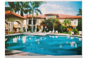8861 Colonnades Ct W 216, Bonita Springs