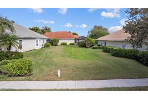 6936 Mauna Loa Ln, Naples