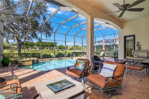 9449 Napoli Ln, Naples