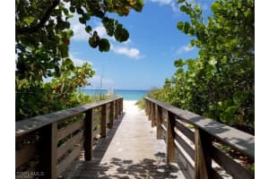 5 Bluebill Ave 711, Naples
