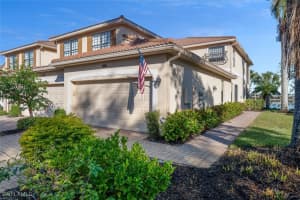 10610 Smokehouse Bay Dr 102, Naples