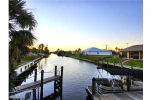 4010 Skyline Blvd 111, Cape Coral 4010 Skyline Blvd 111, Cape Coral