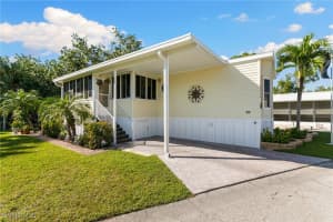20670 River Dr, Estero