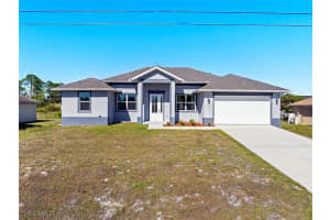 3712 21st St Sw, Lehigh Acres