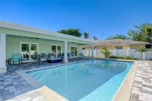 517 110th Ave N, Naples