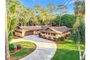 3550 11th Ave Sw, Naples