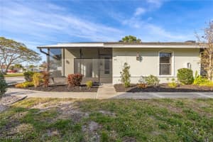 5113 Sw 15th Pl 215, Cape Coral