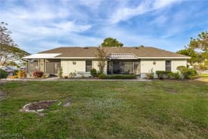 5113 Sw 15th Pl 214, Cape Coral