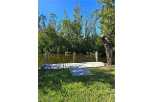 7228 Cobiac Dr, St James City