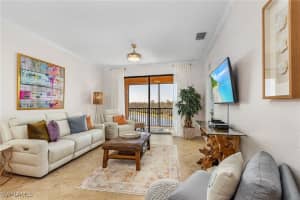 9731 Acqua Ct 543, Naples
