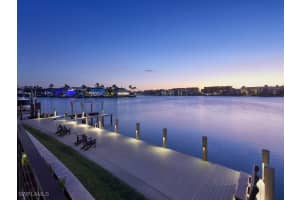 246 Mermaids Bight, Naples