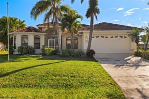 2810 Sw 42nd Ln, Cape Coral