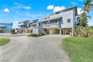 5271 Blue Crab Cir 5, Bokeelia