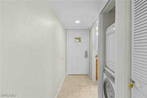 600 Neapolitan Way 349, Naples