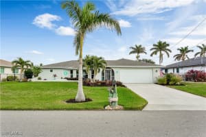 5235 Sw 2nd Pl, Cape Coral