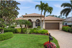 5802 Hammock Isles Dr, Naples