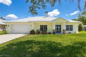 1724 Caloosa Estates Ct, Labelle