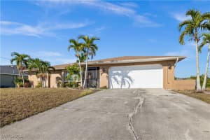 21 Ne 19th Ter, Cape Coral