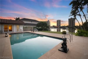 319 Pirates Bight, Naples 319 Pirates Bight, Naples